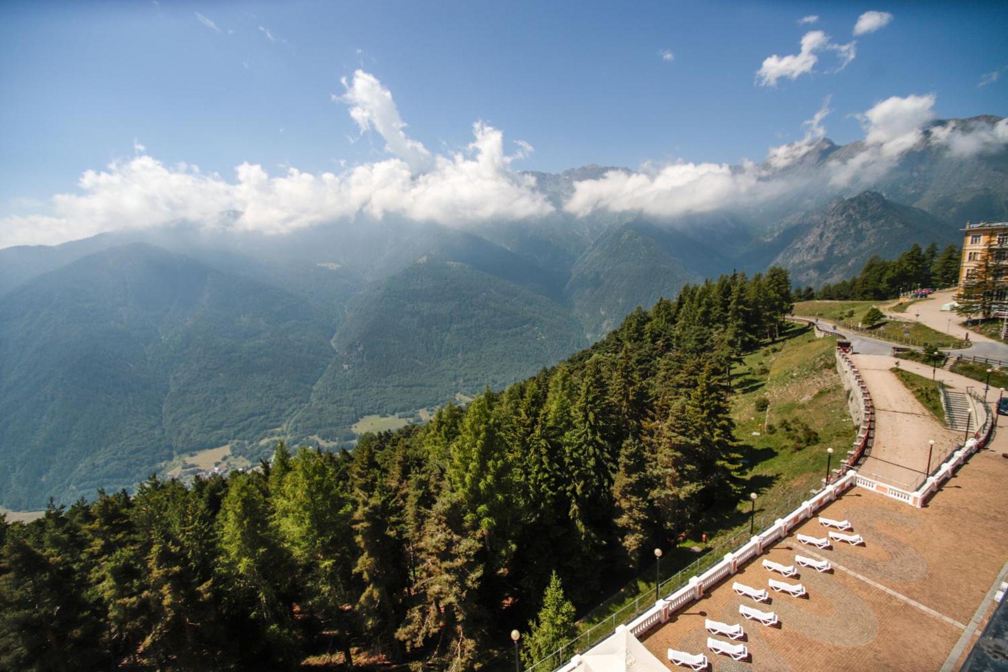 Pracatinat Hotel & Restaurant Fenestrelle Dış mekan fotoğraf